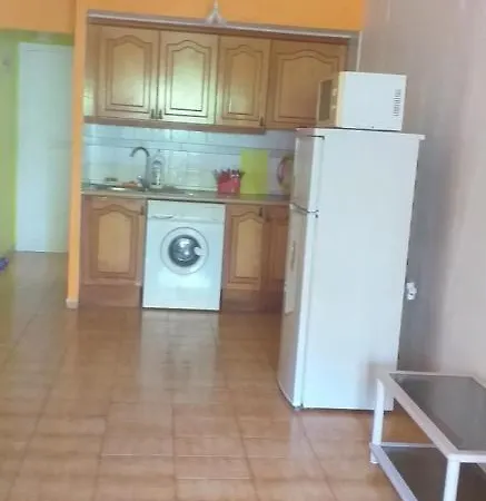 Apartment Romantic 50 Meters From The Sea *